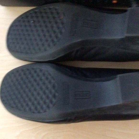 AEROSOLES Black Women's Pumps - Picture 3 of 4